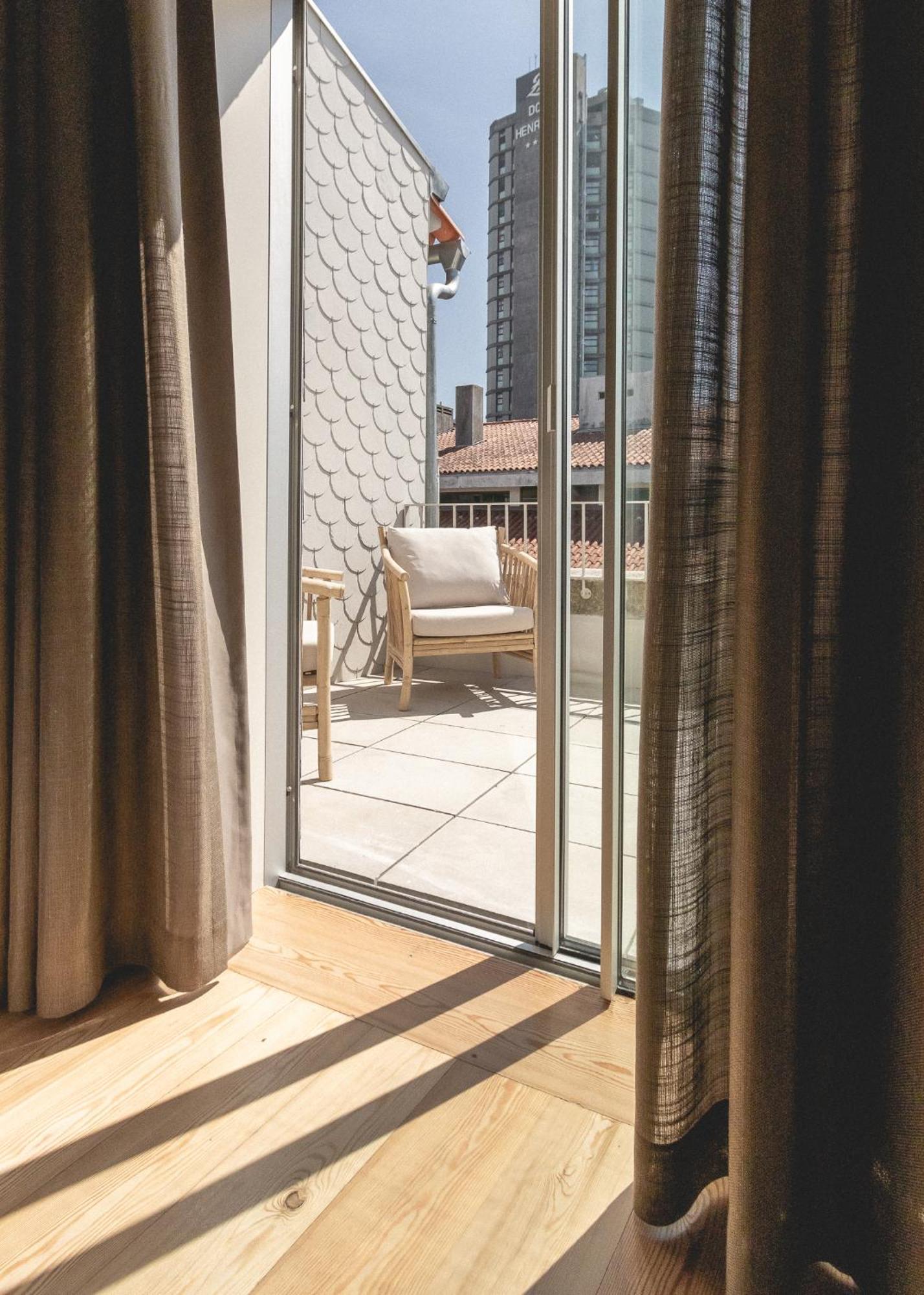 Village Aparthotel By Boa Porto Pokoj fotografie A sliding door